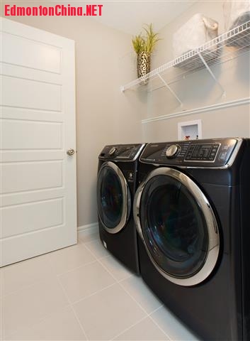 pacesetter-homes-dansereau-mackenzie-laundry (Small).jpg