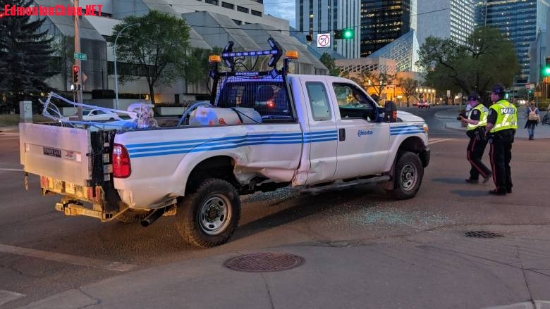 city-of-edmonton-pickup-truck.jpg