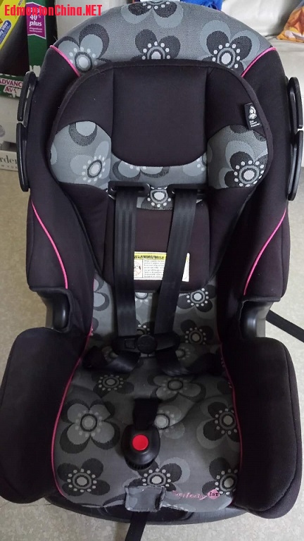 carseat.jpg